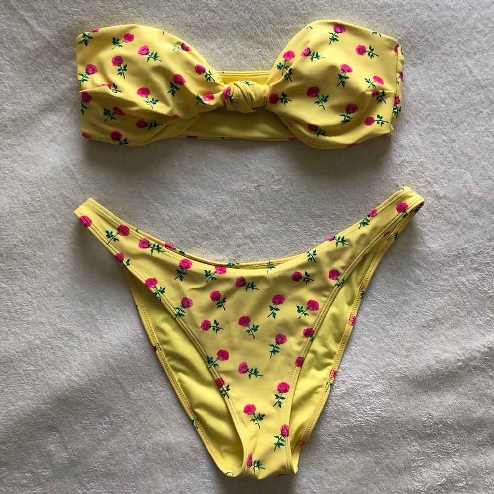 YELLOW ROSE BIKINI SET 🌹💛💖